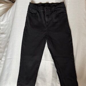 Kendall & Kylie The Kontour High Rise Black Skinny Jeans